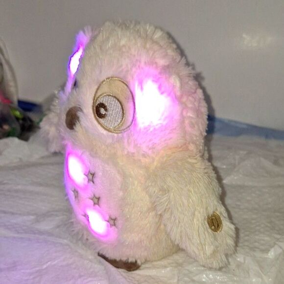 A Linzy Plush Soft Dreams Owl with Lullaby & Night Light Twinkle Twinkle Song - Picture 5 of 11